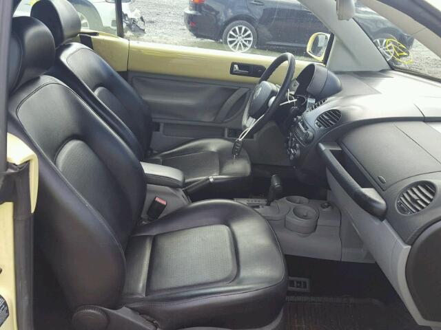 3VWCK21Y33M317325 - 2003 VOLKSWAGEN NEW BEETLE ყვითელი ფოტო 5