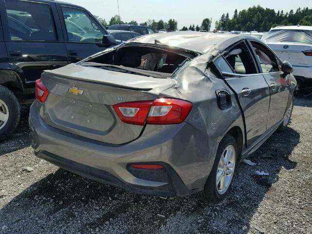 1G1BE5SM4H7213889 - 2017 CHEVROLET CRUZE LT GRAY photo 4