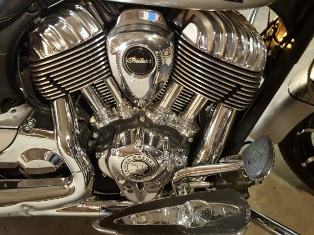 56KTCEAA5J3363946 - 2018 INDIAN MOTORCYCLE CO. CHIEFTAIN SILVER photo 7