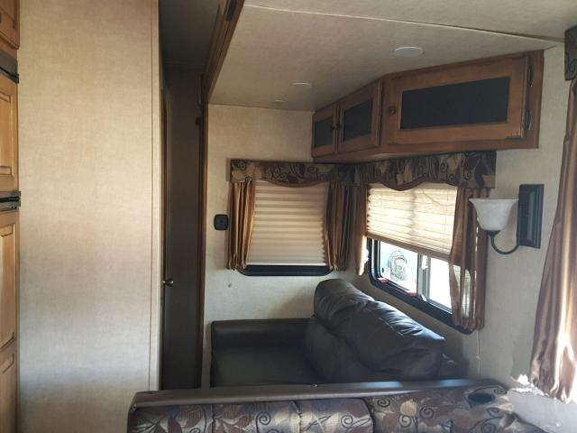 4YDF29227D1531863 - 2013 KEYSTONE SPRINTER WHITE photo 9