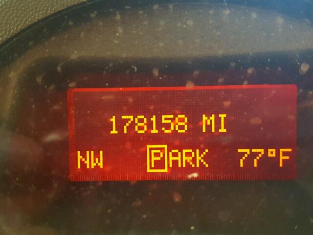 2G2WP552681136523 - 2008 PONTIAC GRAND PRIX WHITE photo 8