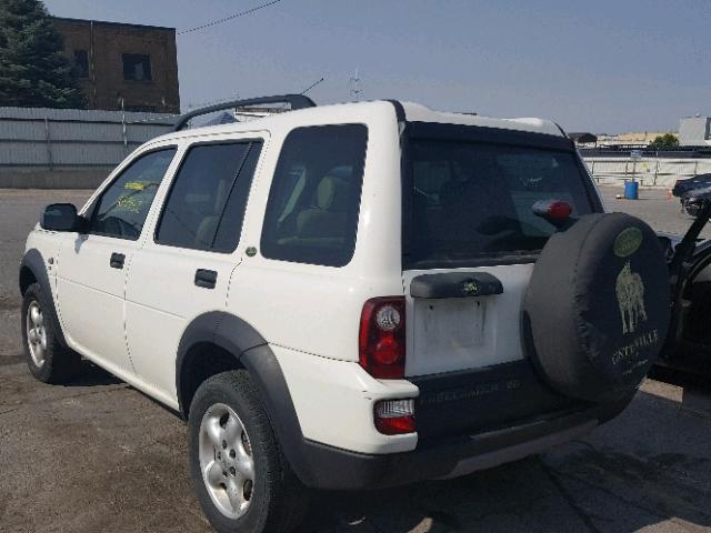 SALNY22275A479648 - 2005 LAND ROVER FREELANDER WHITE photo 3