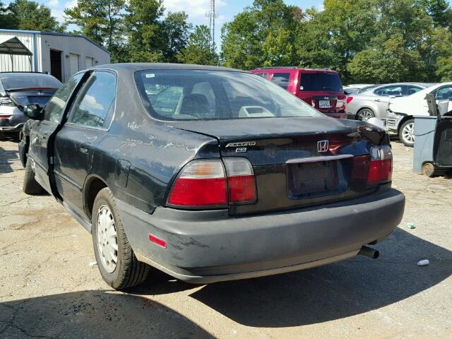 1HGCD5669TA068839 - 1996 HONDA ACCORD EX BLACK photo 3