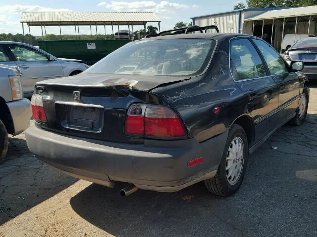 1HGCD5669TA068839 - 1996 HONDA ACCORD EX BLACK photo 4