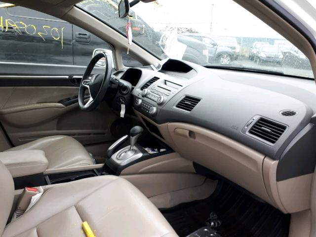 2HGFA16019H013337 - 2009 HONDA CIVIC EXL أبيض صورة 5