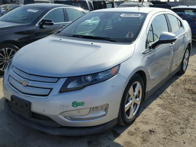 1G1RD6E43FU125062 - 2015 CHEVROLET VOLT SILVER photo 2