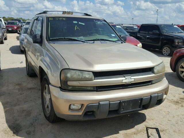 1GNDT13S242245685 - 2004 CHEVROLET TRAILBLAZE TAN photo 1