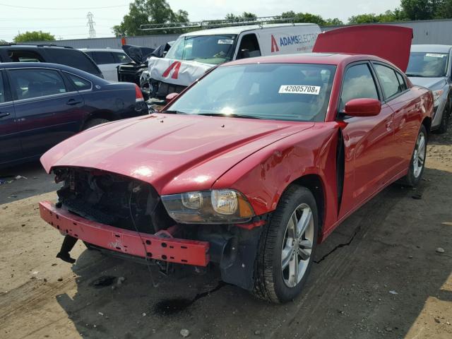 2C3CDXJG5DH538754 - 2013 DODGE CHARGER SX RED photo 2