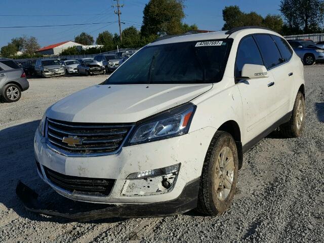 1GNKRGKD6EJ118666 - 2014 CHEVROLET TRAVERSE WHITE photo 2