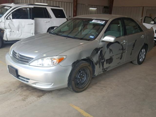 4T1BE32KX3U161751 - 2003 TOYOTA CAMRY LE A SILVER photo 2