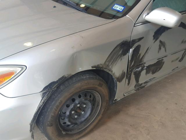 4T1BE32KX3U161751 - 2003 TOYOTA CAMRY LE A 银色 照片 9
