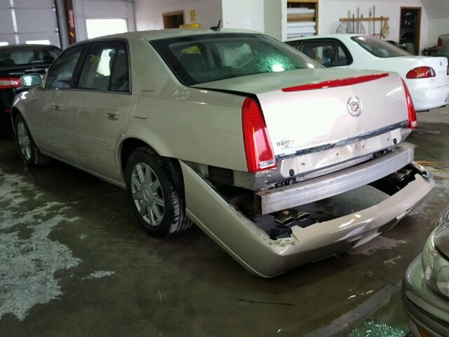 1G6KD57Y18U150549 - 2008 CADILLAC DTS TAN photo 3