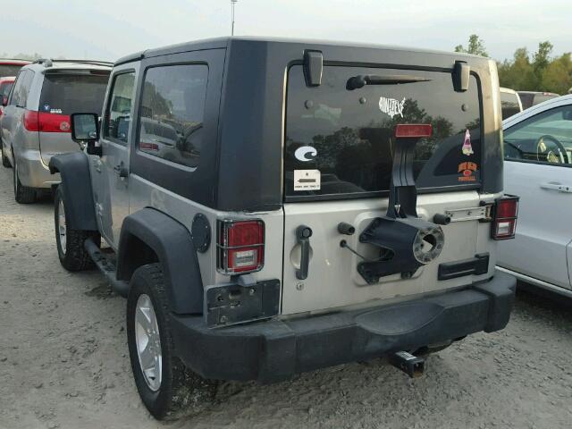 1J4FA24187L143366 - 2007 JEEP WRANGLER X SILVER photo 3