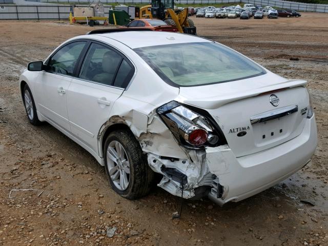 1N4BL2AP4AN527816 - 2010 NISSAN ALTIMA SR WHITE photo 3