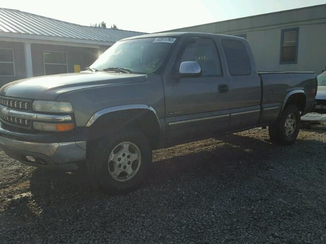 2GCEK19TXY1187492 - 2000 CHEVROLET SILVERADO BEIGE photo 2