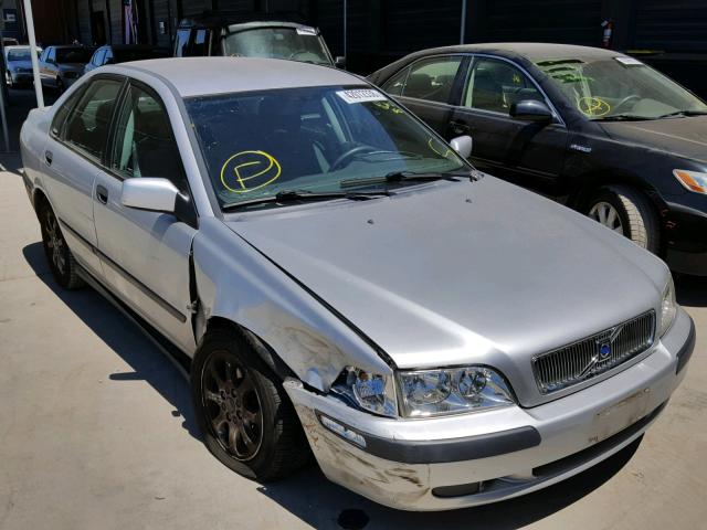 YV1VS29562F821690 - 2002 VOLVO S40 1.9T SILVER photo 1