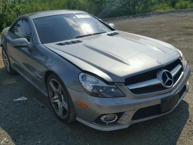 WDBSK71FX9F156375 - 2009 MERCEDES-BENZ SL 550 GRAY photo 1