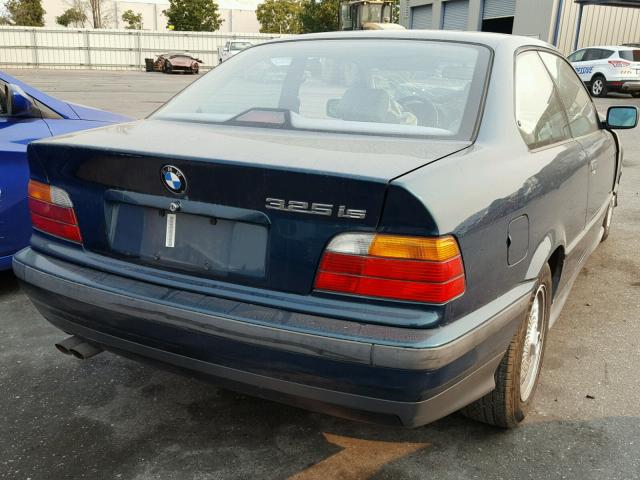 WBABF432XREK10517 - 1994 BMW 325 IS AUT GREEN photo 4