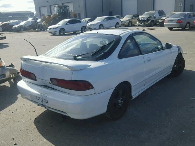 JH4DC2395XS000801 - 1999 ACURA INTEGRA GS WHITE photo 4