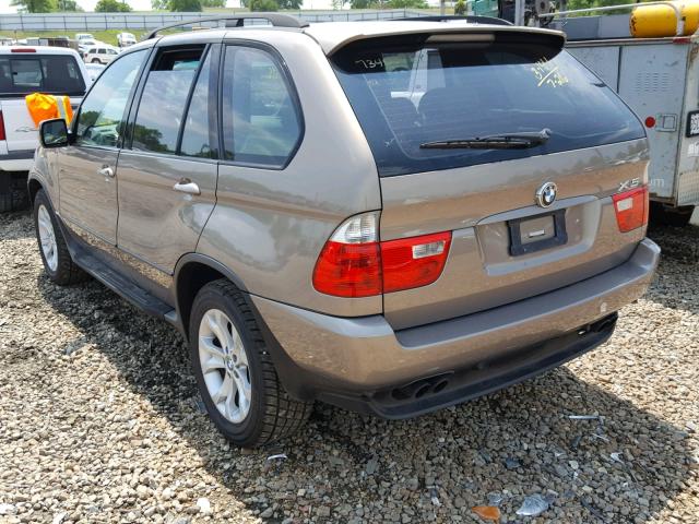 5UXFB53586LV23586 - 2006 BMW X5 4.4I BROWN photo 3