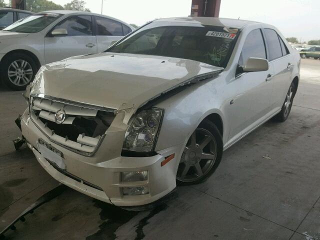 1G6DC67A250190890 - 2005 CADILLAC STS WHITE photo 2