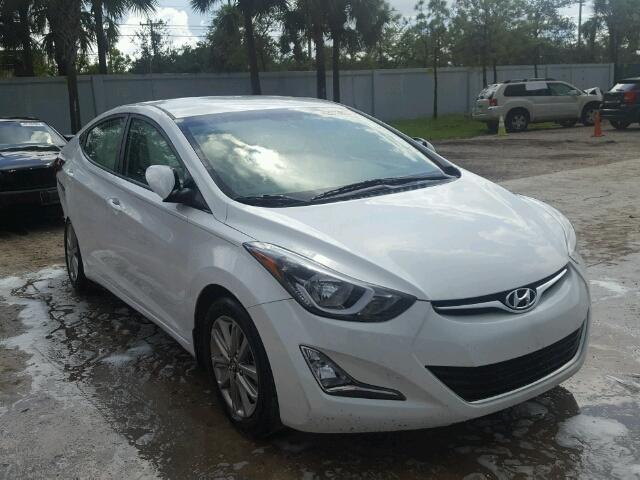 5NPDH4AE7GH729069 - 2016 HYUNDAI ELANTRA SE WHITE photo 1