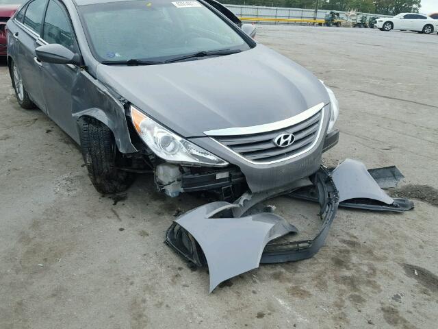 5NPEB4AC3EH858590 - 2014 HYUNDAI SONATA GLS GRAY photo 9