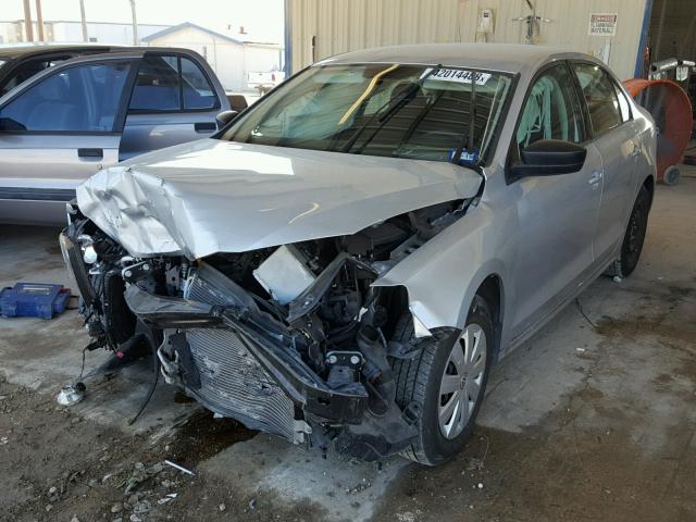 3VW2K7AJ4FM306673 - 2015 VOLKSWAGEN JETTA BASE Արծաթագույն լուսանկար 2