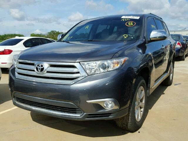 5TDZA3EH4CS024968 - 2012 TOYOTA HIGHLANDER GRAY photo 2