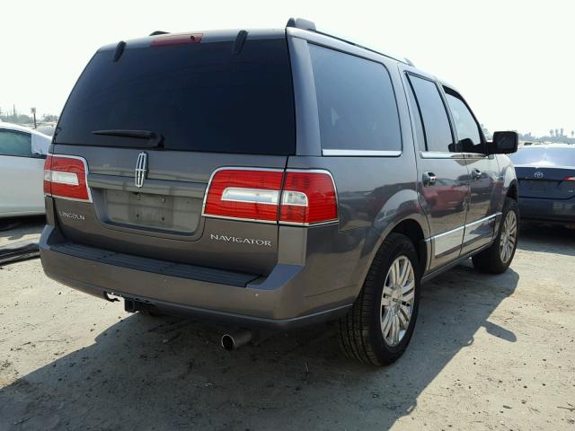 5LMJJ2J58BEJ09215 - 2011 LINCOLN NAVIGATOR Графитовый фото 4