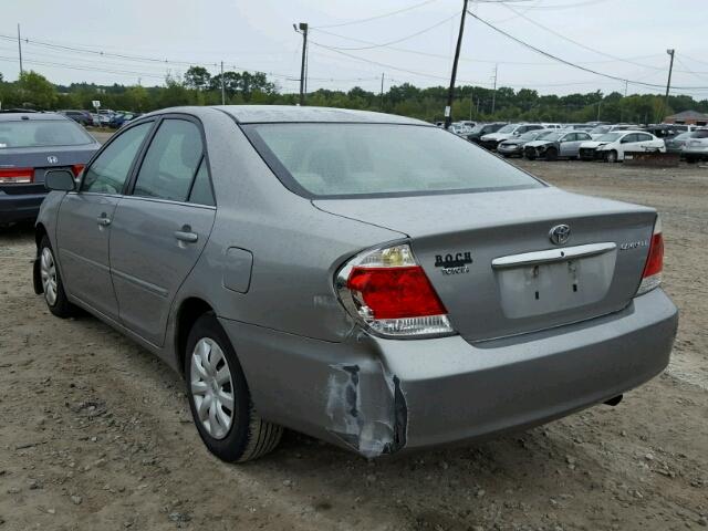 4T1BE32K55U529708 - 2005 TOYOTA CAMRY LE GRAY photo 3