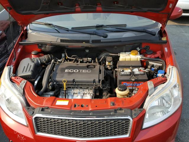 KL1TD6DE6BB206948 - 2011 CHEVROLET AVEO LS RED photo 7