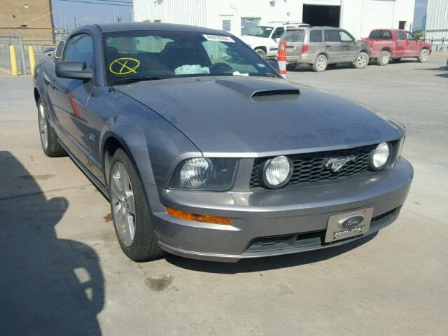 1ZVHT82H375238060 - 2007 FORD MUSTANG GT GRAY photo 1