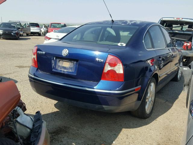 WVWAE63B15P017913 - 2005 VOLKSWAGEN PASSAT GLS BLUE photo 4