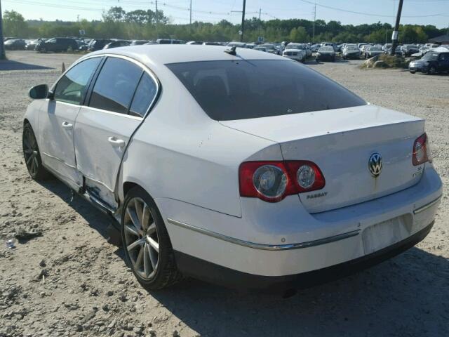 WVWDU73C88E139084 - 2008 VOLKSWAGEN PASSAT WHITE photo 3