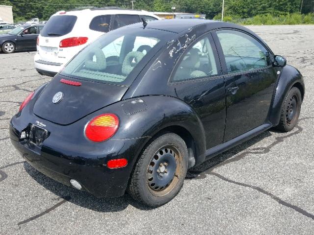 3VWBK21C21M428882 - 2001 VOLKSWAGEN NEW BEETLE შავი ფოტო 4