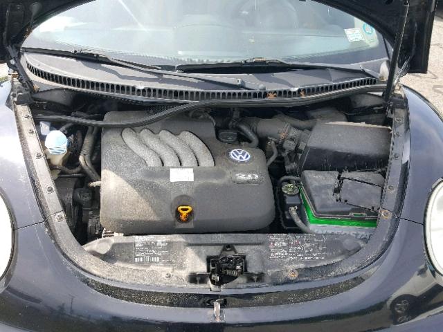3VWBK21C21M428882 - 2001 VOLKSWAGEN NEW BEETLE შავი ფოტო 7