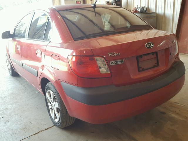 KNADE123686329145 - 2008 KIA RIO BASE RED photo 3