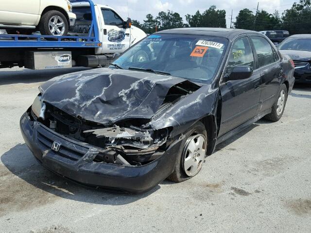 1HGCG16511A011846 - 2001 HONDA ACCORD BLACK photo 2