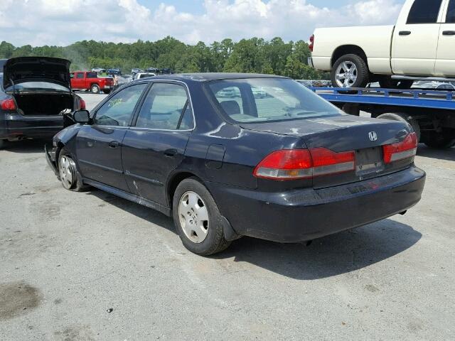 1HGCG16511A011846 - 2001 HONDA ACCORD BLACK photo 3