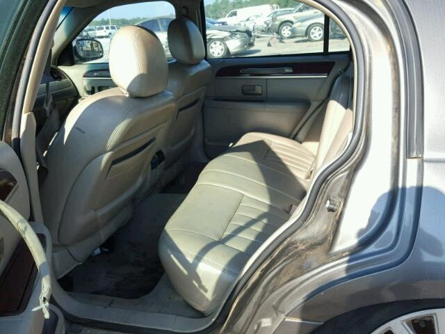 1LNHM81W23Y623565 - 2003 LINCOLN TOWN CAR E GRAY photo 6