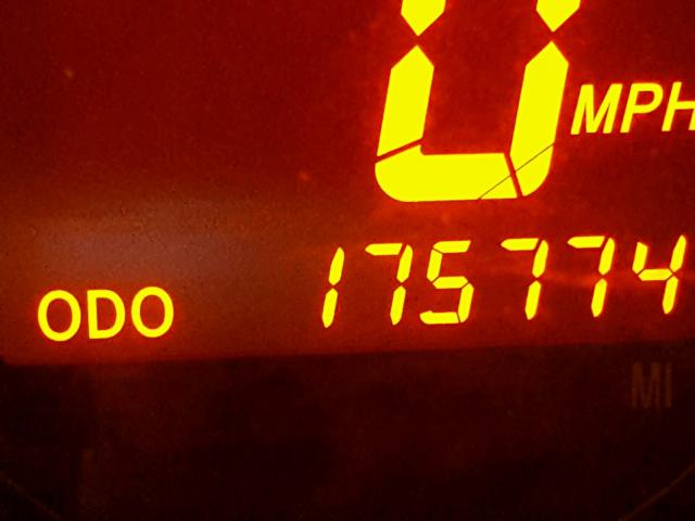 JTLKE50E281045907 - 2008 TOYOTA SCION XB Марун фото 8