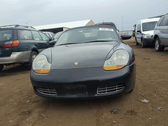 WP0CA2987YU623442 - 2000 PORSCHE BOXSTER BLACK photo 9