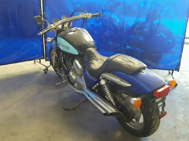 JH2RC431X3M900063 - 2003 HONDA VF750 C BLUE photo 3