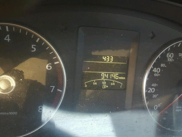 3VWDX7AJ3DM360229 - 2013 VOLKSWAGEN JETTA SE 红色 照片 8