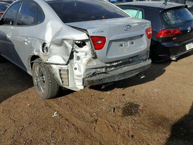 KMHDU46DX9U790898 - 2009 HYUNDAI ELANTRA GL SILVER photo 9