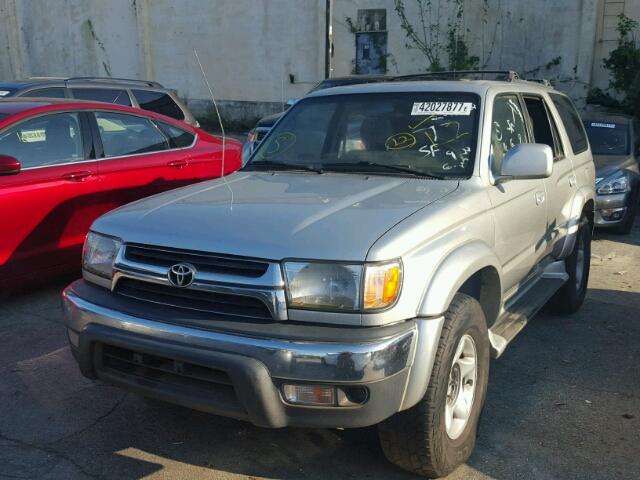 JT3HN86R329060897 - 2002 TOYOTA 4RUNNER SR SILVER photo 2