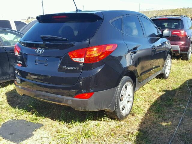 KM8JT3ABXDU591056 - 2013 HYUNDAI TUCSON GL BLACK photo 4