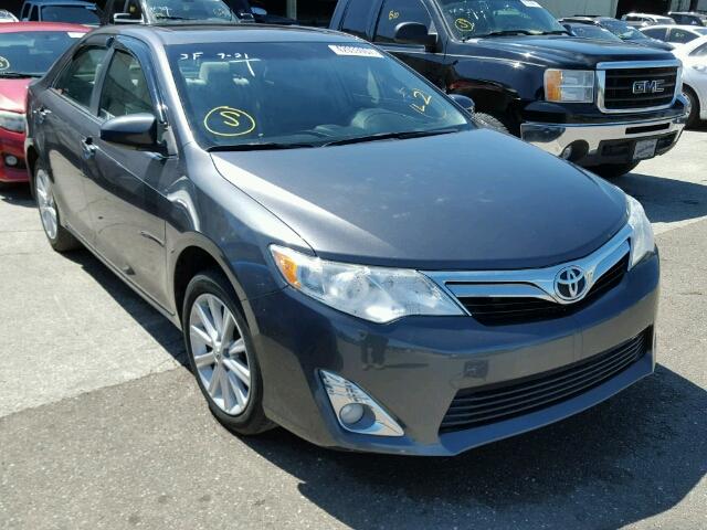 4T1BF1FK9EU726635 - 2014 TOYOTA CAMRY GRAY photo 1