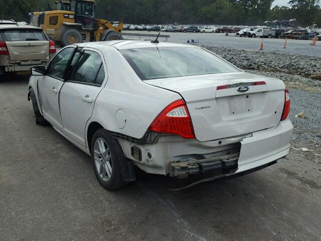 3FAHP0GA2CR326079 - 2012 FORD FUSION S WHITE photo 3